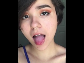 Cute Teen shows her fake expression!